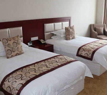 Ramada Shanghai Minhang Екстериор снимка