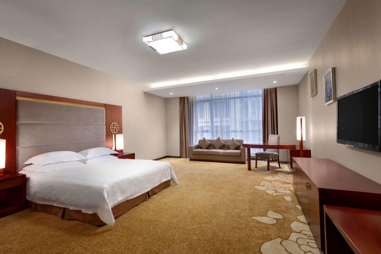 Ramada Shanghai Minhang Екстериор снимка